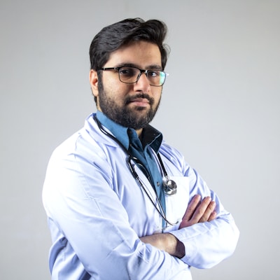 Dr Mehmet Derici